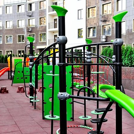 Arcadia Stylish Apartment Big Terrace! Odesa Exterior photo